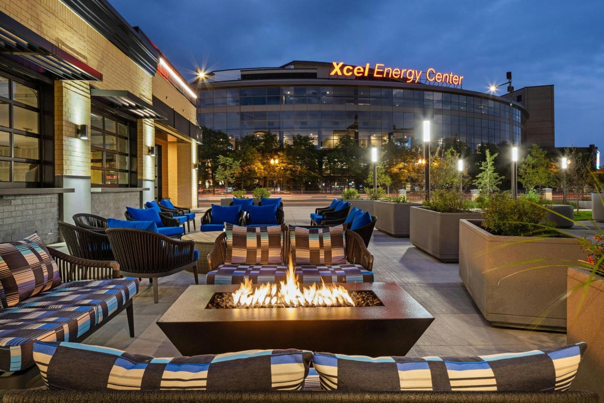 Courtyard By Marriott St Paul Downtown Hotel Saint Paul Exterior photo
